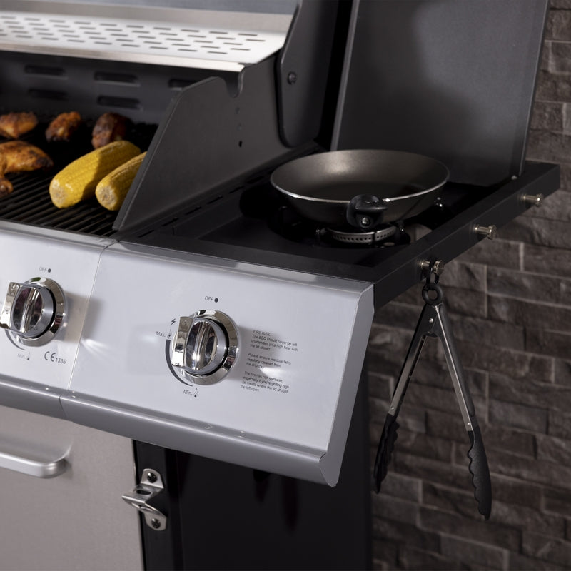 Garden Gas BBQ by Wensum