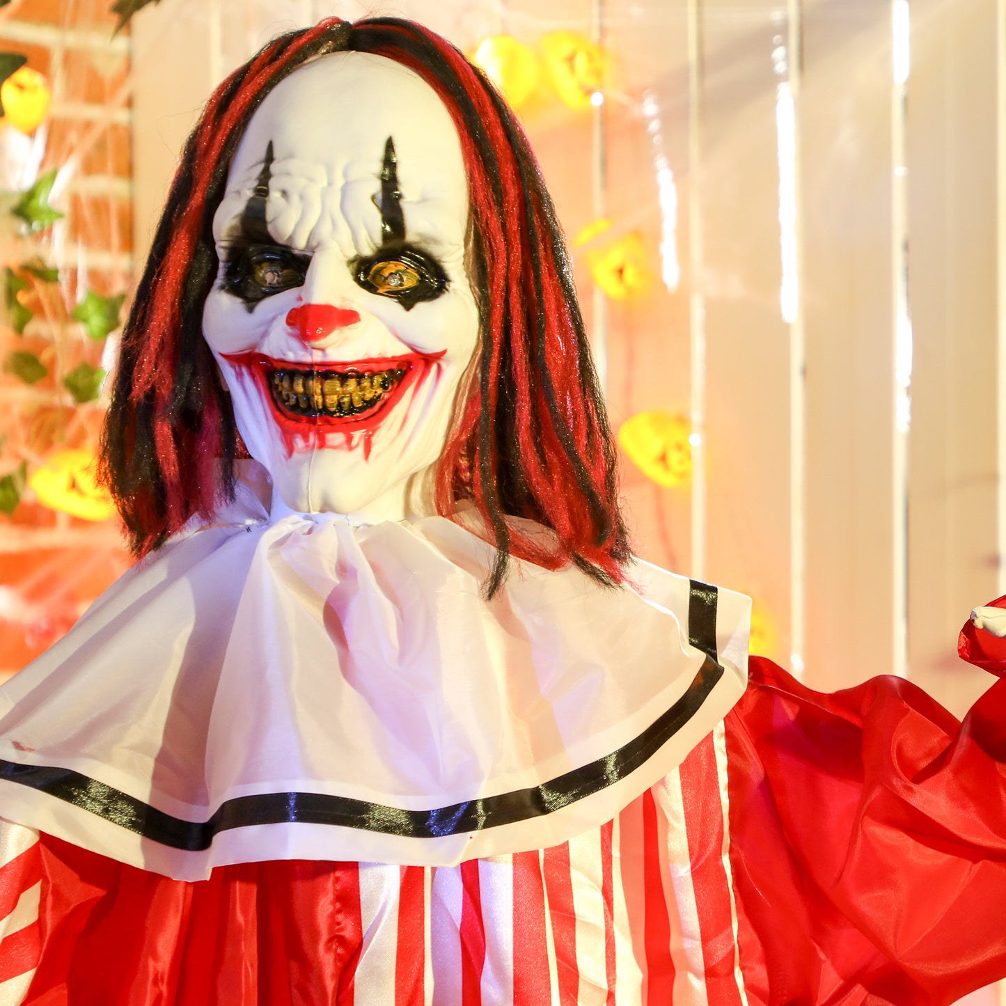 Animated Scary Clown Halloween Decoration - 165cm