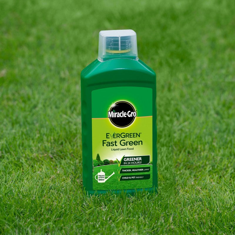 Miracle Gro 1L Fast Green Lawn Food - 100 Square Metres Coverage