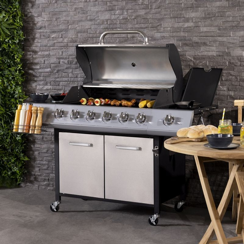 Garden Gas BBQ by Wensum