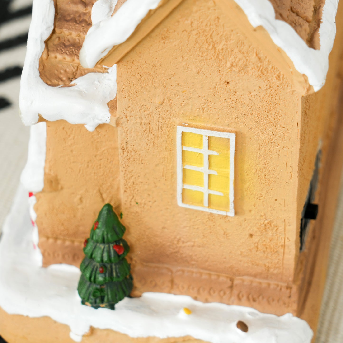 Gingerbread House Miniature Christmas Scene - 22.5cm