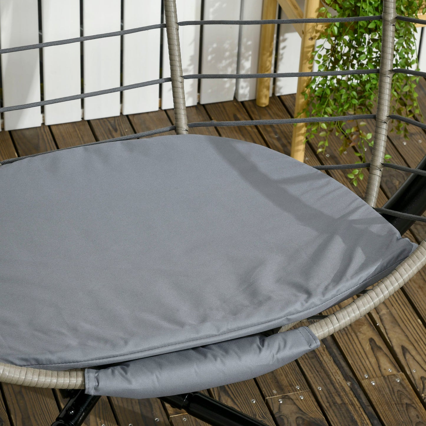 Outsunny PE Rattan Swing Chair