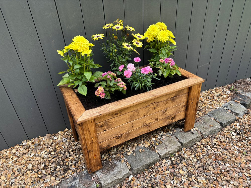 Prestbury Garden Planter by Charles Taylor