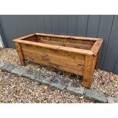 Prestbury Garden Planter by Charles Taylor