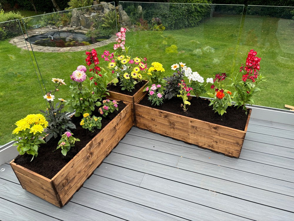 Berwick Garden Planter by Charles Taylor