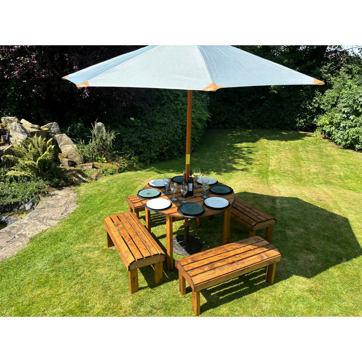 Knights Garden Patio Dining Set by Charles Taylor - 8 Seats