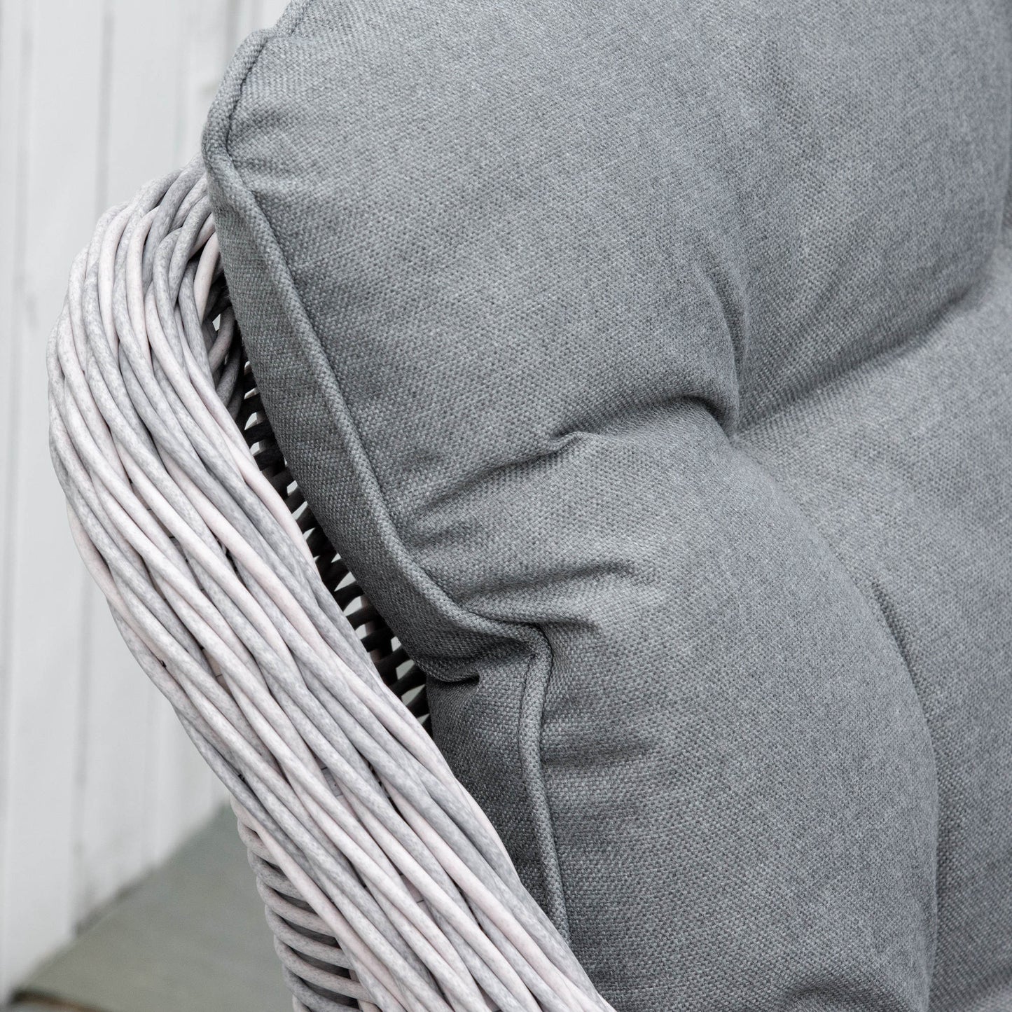 7-Pieces Patio Wicker Rectangular Garden Dining Set