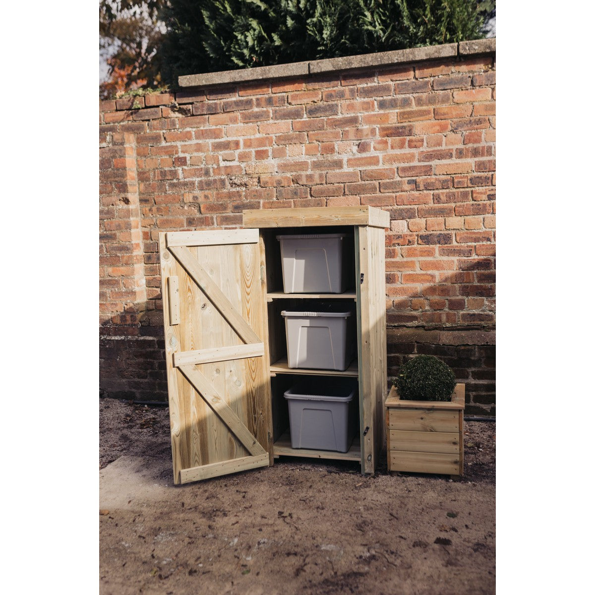 Ascot Garden Bin Store 67cm wide x 75cm deep by Churnet Valley - RS02