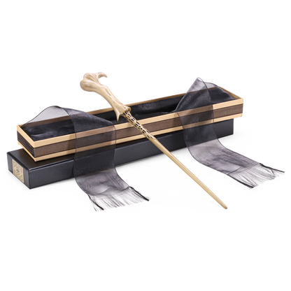 Lord Voldemort Wand in Ollivanders Box