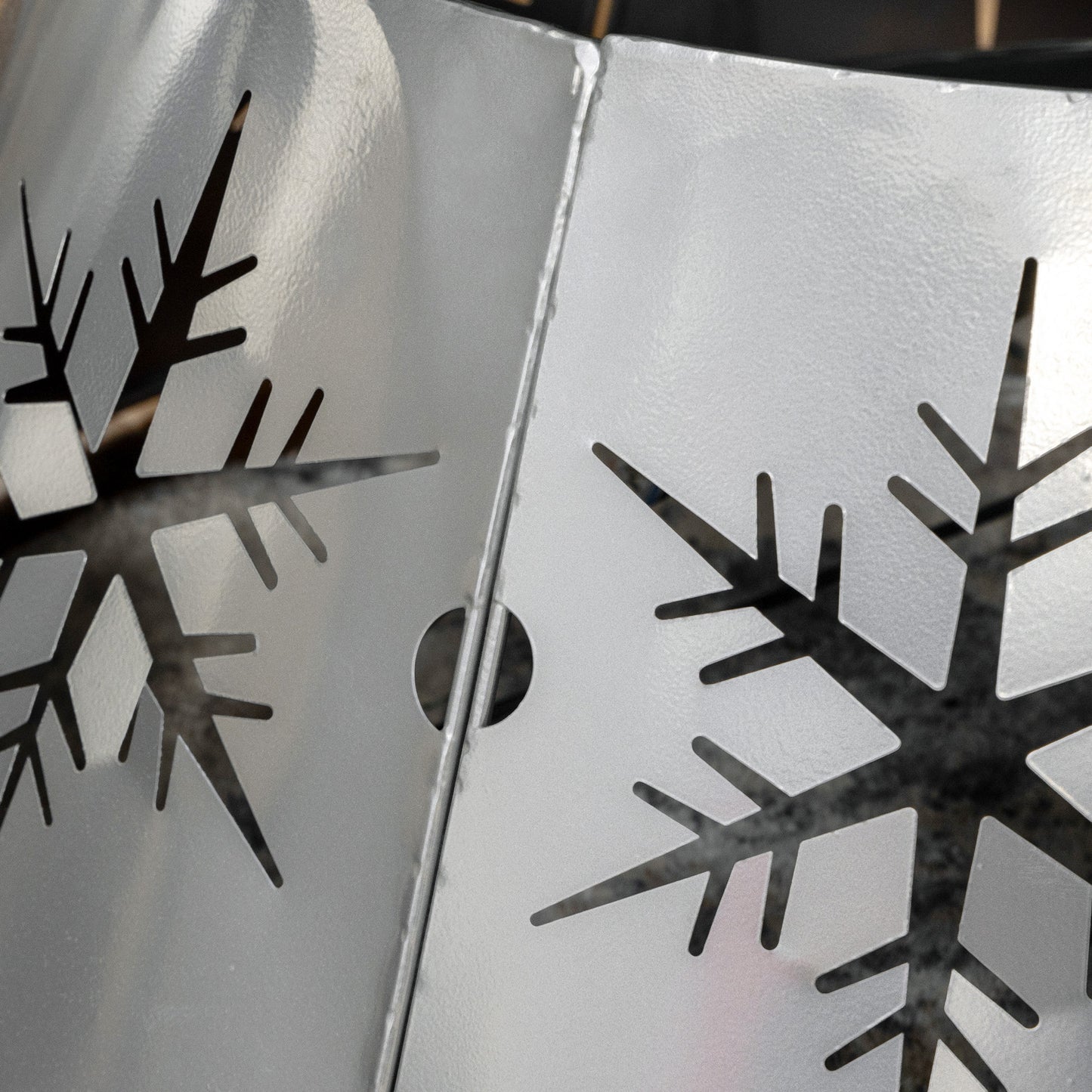 66cm Christmas Tree Skirt Metal Silver   Tips