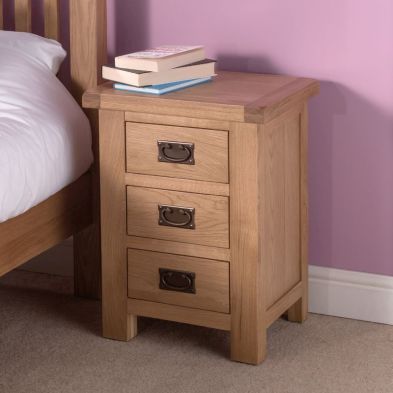 See more information about the Cotswold Oak Bedside table Natural 3 Drawers