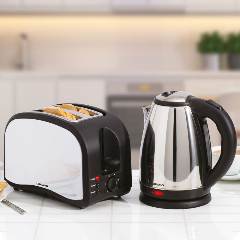 Daewoo Polished Kettle & Toaster Twin Pack
