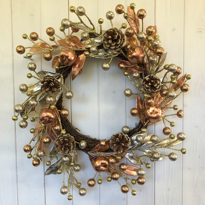 Berries & Twigs Wreath Christmas Decoration Gold & Copper with Pinecones & Berries Pattern - 82cm Champagne by Florelle