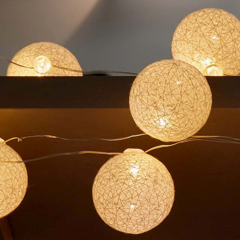 10 LED Glo-Globes String Lights White 10cm diameter
