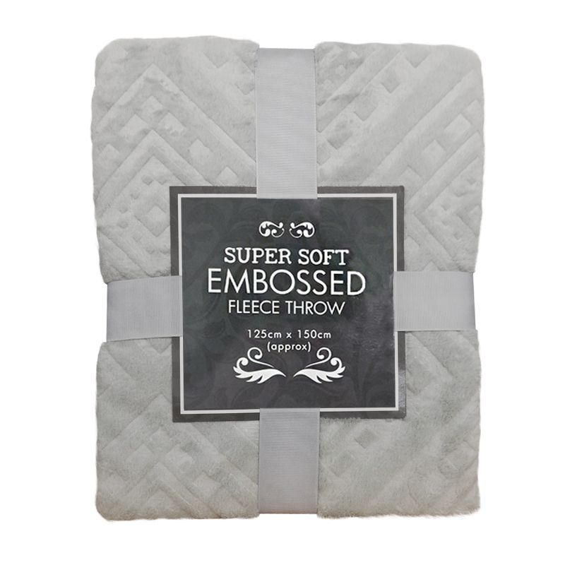 Super Soft Embossed Fleece Throw 125 x 150cm - Grey Diamond