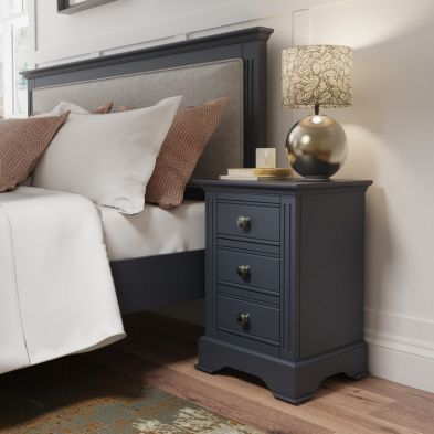 Product photograph of Banbury Bedside Table Grey 3 Drawers from QD stores
