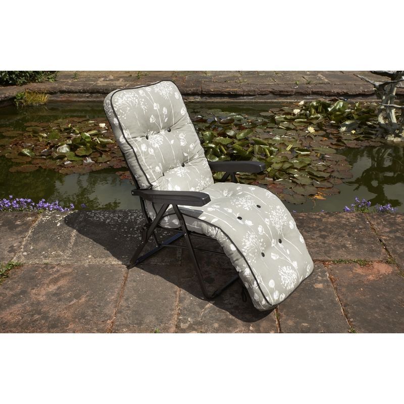 Renaissance Garden Folding Relaxer by Glendale with Sage & White Cushions