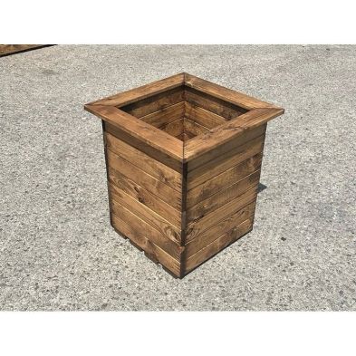 Product photograph of Windsor Garden Planter By Charles Taylor from QD stores