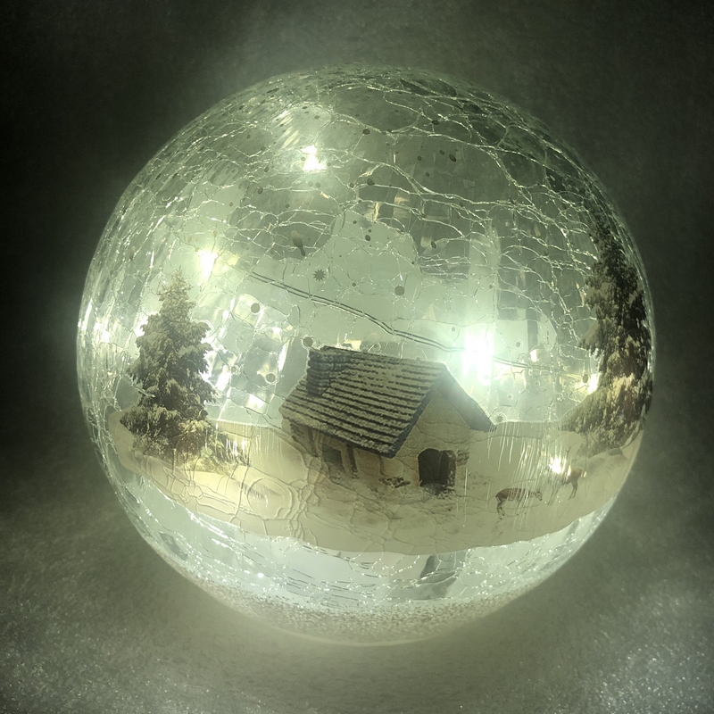 15 LED White Lodge Crackle Effect Ball 15cm