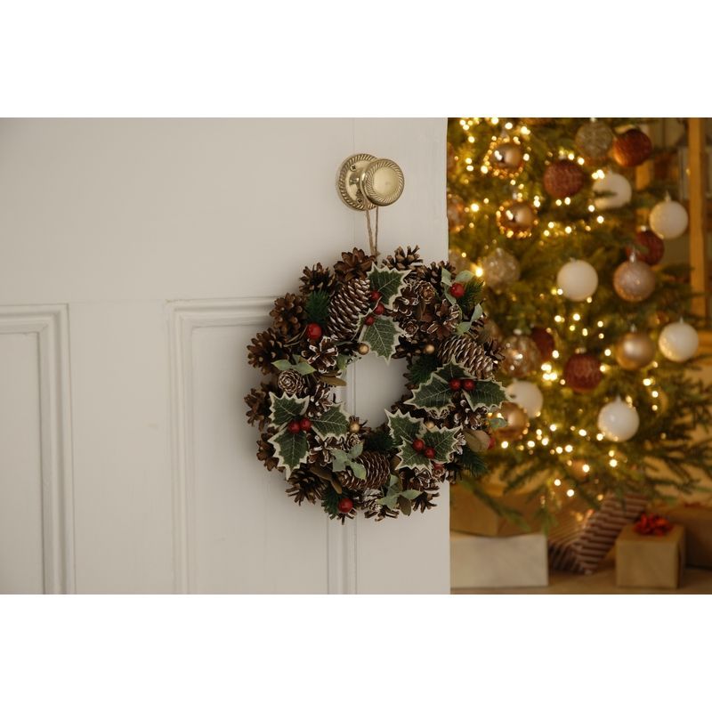 Berries & Holly Wreath Christmas Decoration Natural - 30cm 