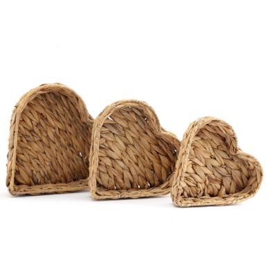 Product photograph of 3 X Wicker Heart Baskets - Natural from QD stores