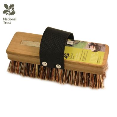 Product photograph of National Trust Garden Hand Scrub Brush from QD stores